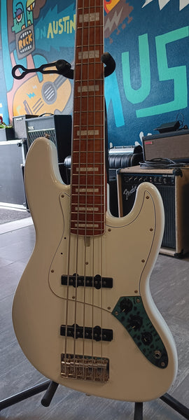 Modern Vintage MVJ5-75 ’70s Vintage 5-String Electric Bass Guitar – Olympic White
