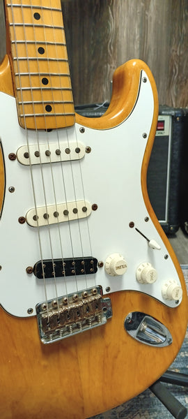 Fender ST-72 Natural MIJ Stratocaster used