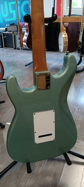 Modern Vintage MVS-64-FSM ’60s Vintage Guitar – Firemist Silver Metallic Finish