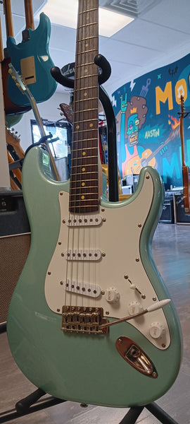 Modern Vintage MVS-64-FSM ’60s Vintage Guitar – Firemist Silver Metallic Finish
