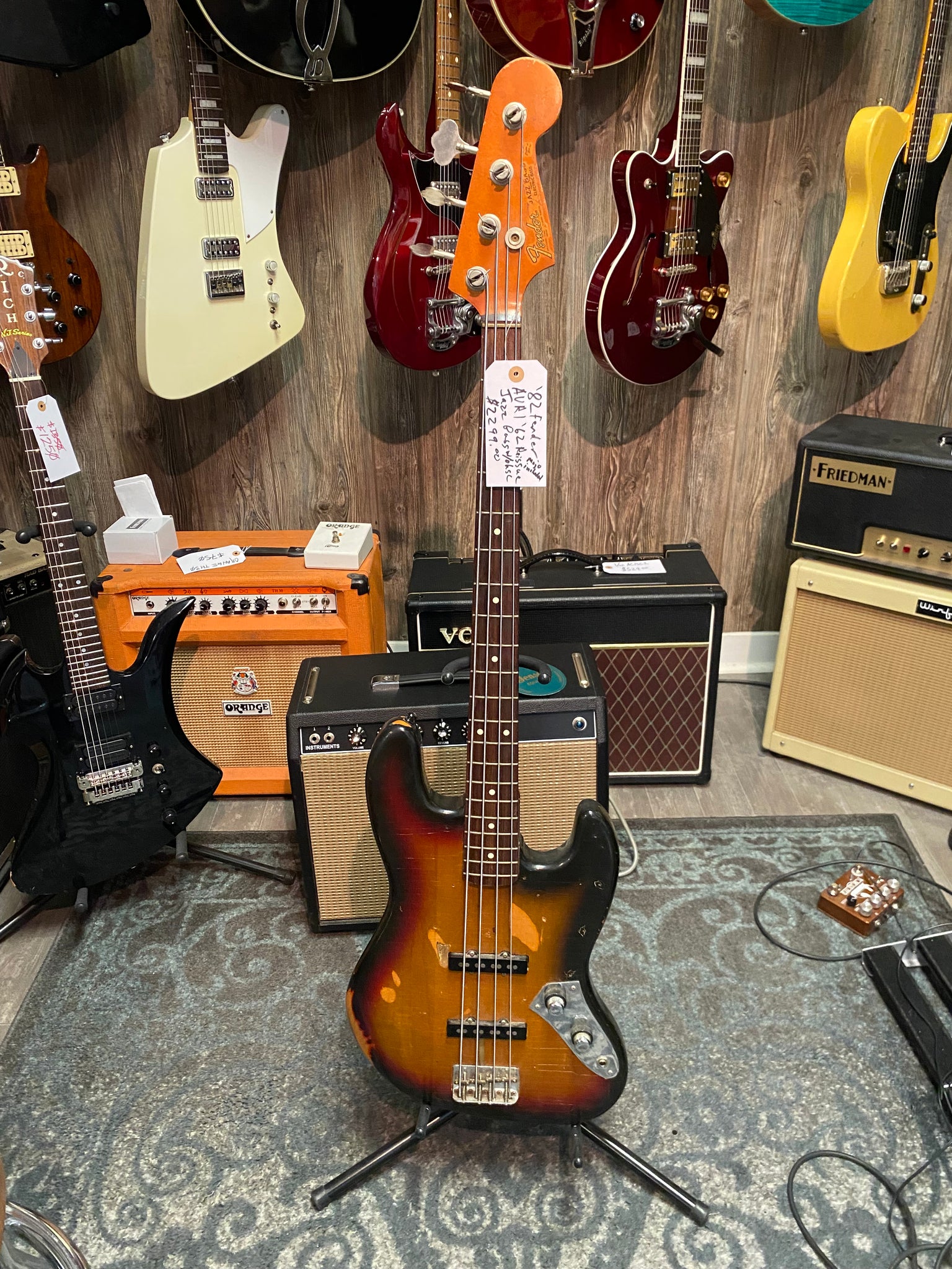 1982 Fender AVRI ‘62 Jazz Bass used