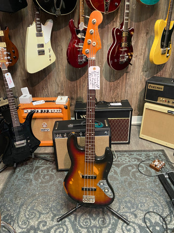 1982 Fender AVRI ‘62 Jazz Bass used
