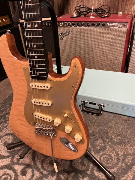 Fender Rarities Quilted Maple Stratocaster used