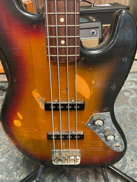 1982 Fender AVRI ‘62 Jazz Bass used