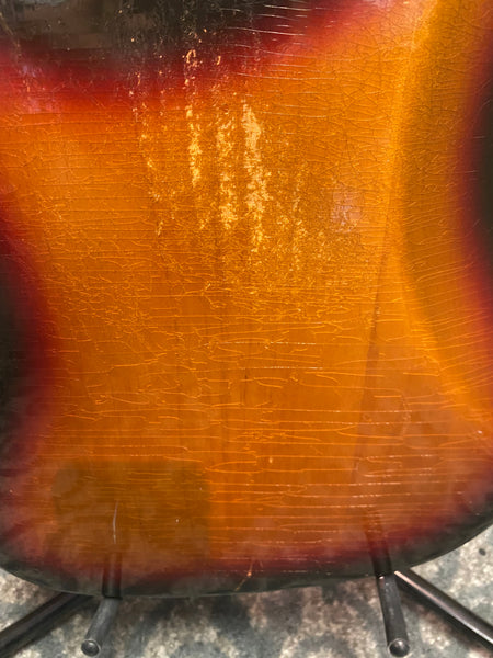 1982 Fender AVRI ‘62 Jazz Bass used