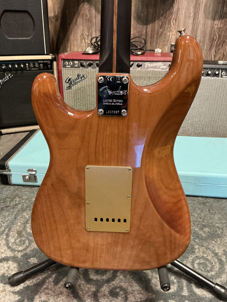 Fender Rarities Quilted Maple Stratocaster used