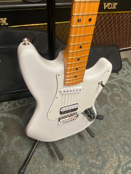 Fender Cyclone MIJ 2024 used