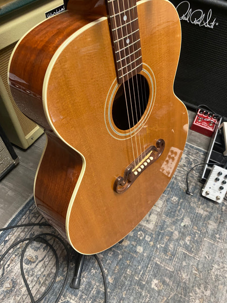 Gibson J-100 Xtra used