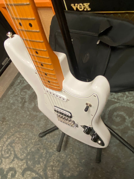 Fender Cyclone MIJ 2024 used
