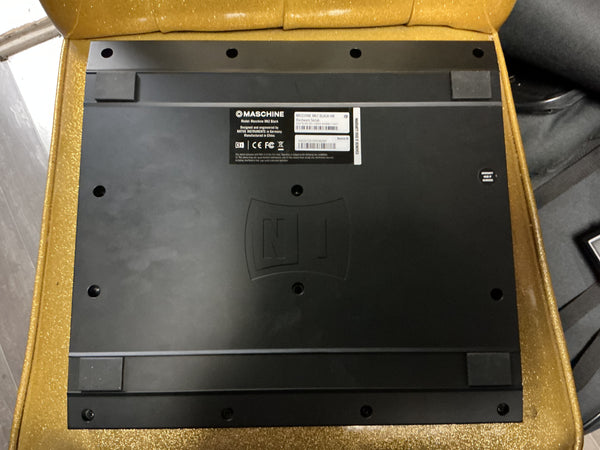 Native Instruments Maschine MKII used