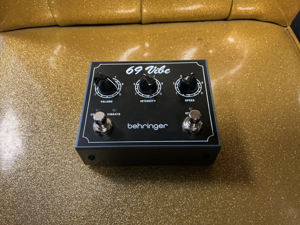 Behringer 69 Vibe 2010s - Gray used