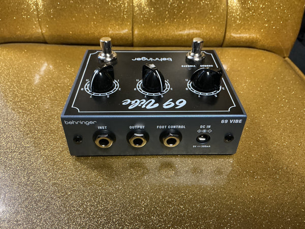 Behringer 69 Vibe 2010s - Gray used