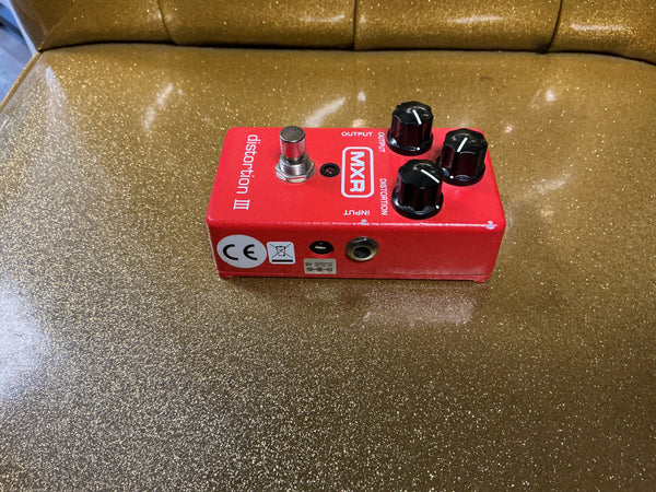 MXR M115 Distortion III 2004 - Present - Red used