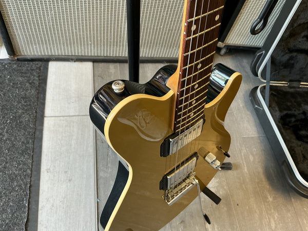 Ernie Ball Music Man Reflex Tremolo with Maple Fretboard 2014 - 2015 - Vintage Gold used