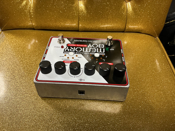 Electro-Harmonix Memory Boy Analog Delay / Chorus / Vibrato 2009 - Present - Black / White / Red used
