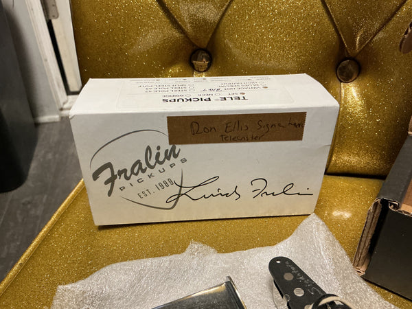 Lindy Fralin Ron Ellis Signature Telecaster 2010’s - Polished nickel used