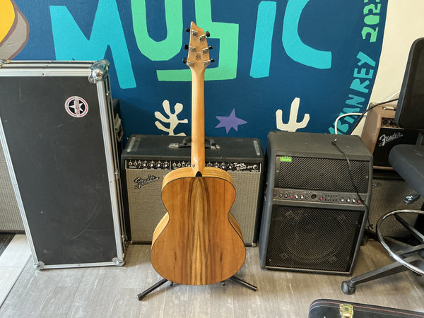 Breedlove Oregon Concerto Myrtlewood  2014 - Natural used