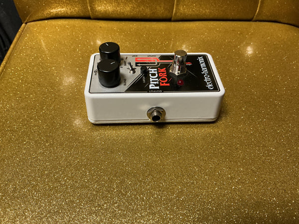 Electro-Harmonix Pitch Fork Polyphonic Pitch Shifter / Harmony Pedal 2014 - Present - Black / White / Red used