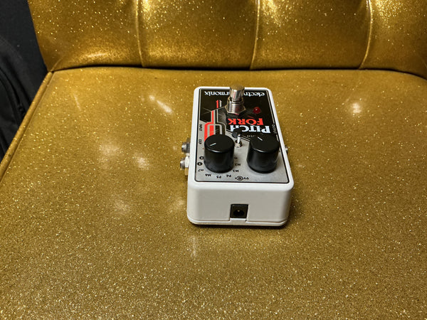 Electro-Harmonix Pitch Fork Polyphonic Pitch Shifter / Harmony Pedal 2014 - Present - Black / White / Red used