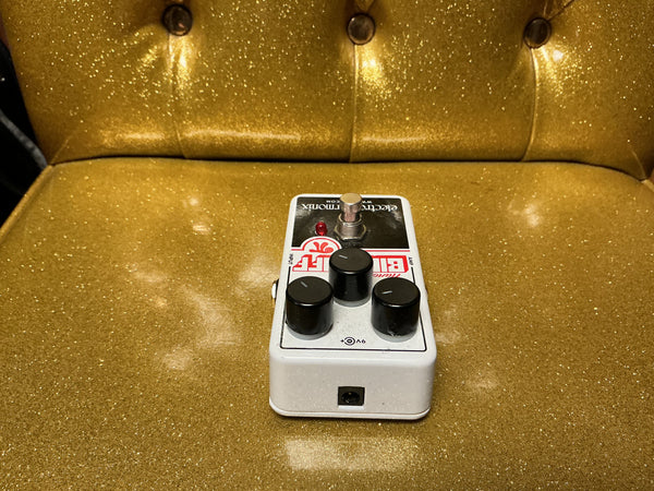 Electro-Harmonix Nano Big Muff Pi Distortion / Sustainer 2013 - Present - White / Black / Red used