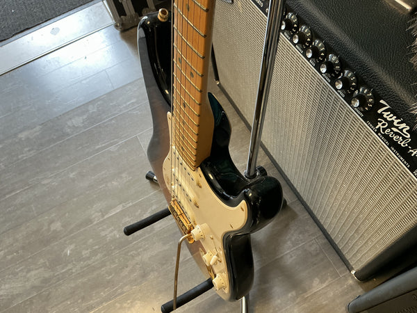 Fender 50th Anniversary American Deluxe Stratocaster 2004 - Sunburst used