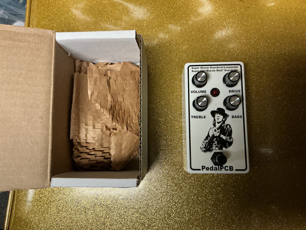 Lovepedal Super Stevie Overdrive 2010’s - White used