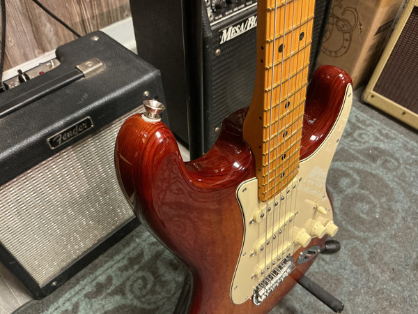 Fender American Professional II Stratocaster with Maple Fretboard 2020 - Present - Roasted Pine