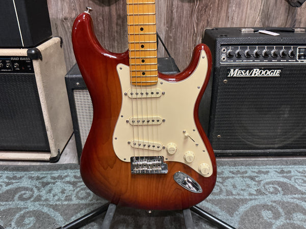 Fender American Professional II Stratocaster with Maple Fretboard 2020 - Present - Roasted Pine
