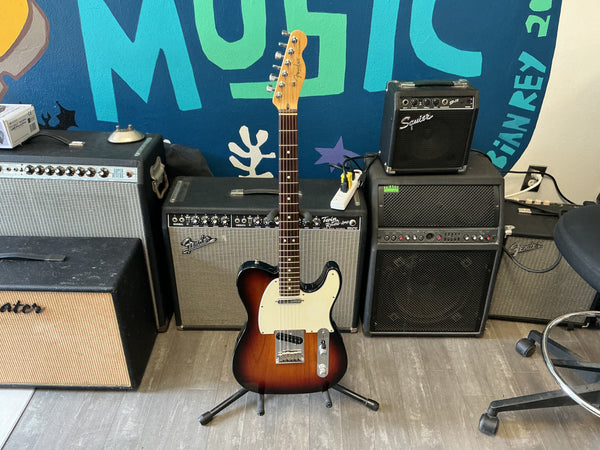 Fender American Standard Telecaster with Rosewood Fretboard 1998 - 2000 - 3-Color Sunburst