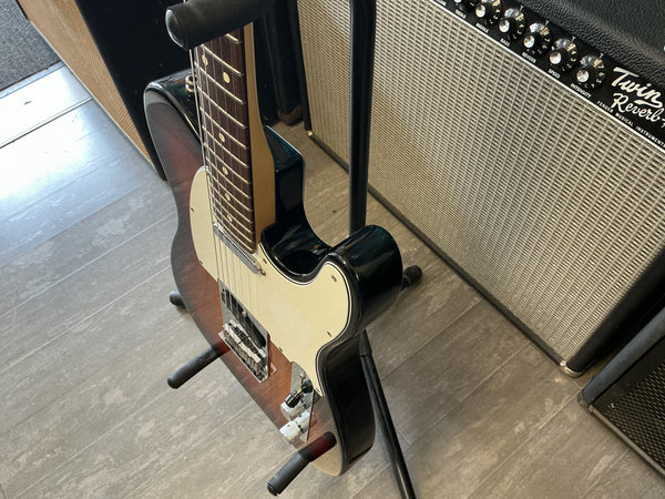 Fender American Standard Telecaster with Rosewood Fretboard 1998 - 2000 - 3-Color Sunburst