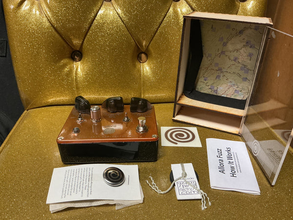 Spiral Electric Allora High Gain Darlington Fuzz II 2020's - Orange used