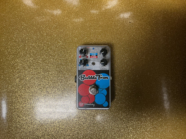 Keeley Bubbletron Flanger / Phaser 2016 - Present - Silver / Blue / Red used