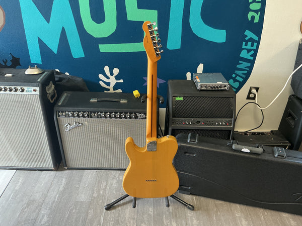 Fender American Professional II Telecaster with Maple Fretboard 2020 - Present - Butterscotch Blonde Used