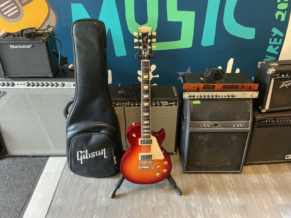 Gibson Les Paul Studio 2024 - Present - Cherry Sunburst