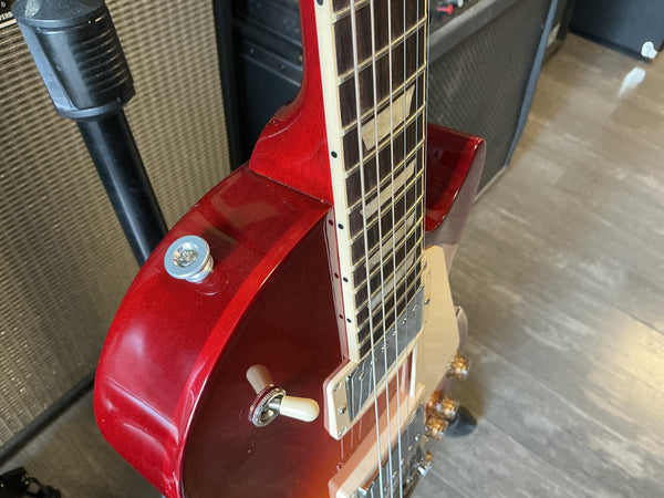 Gibson Les Paul Studio 2024 - Present - Cherry Sunburst