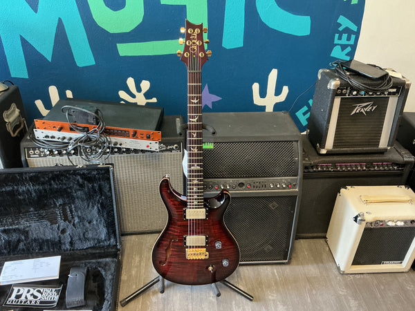 PRS Custom 22 Tremolo 10-Top 2002 - 2020 - Fire Red Burst