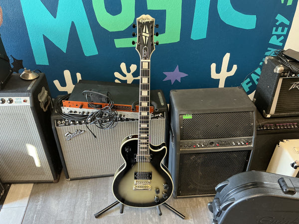 Epiphone Adam Jones Signature Art Series Les Paul Custom 2023 - Julie Heffernan's "Self Portrait as Not Dead Yet" / Silverburst