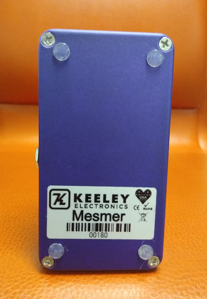 Keeley Mesmer Astral Delay – ‘Cyanosic Purple’ Custom Shop used