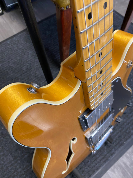 Fender Modern Player Starcaster used