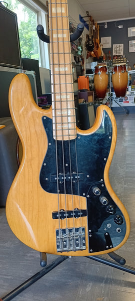 Fender Marcus Miller Signature Jazz Bass used