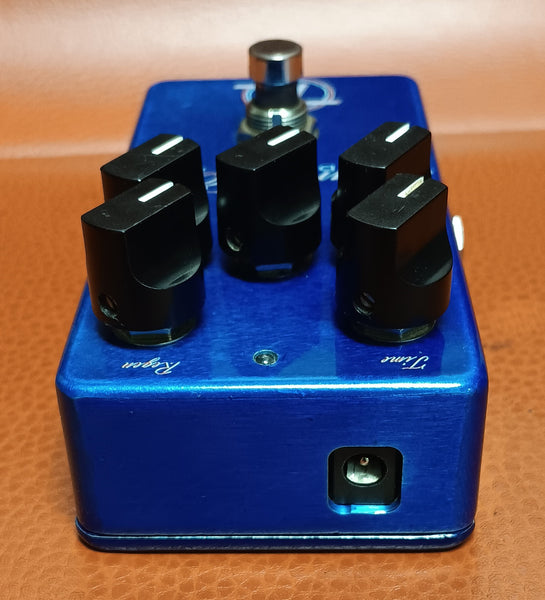 Keeley Magnetic Echo Delay used