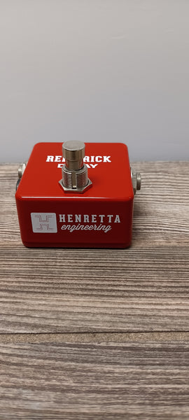 Henretta Red Brick Delay used