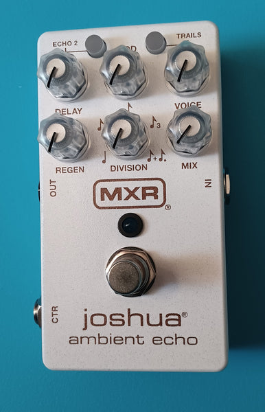 MXR Joshua Ambient Echo used