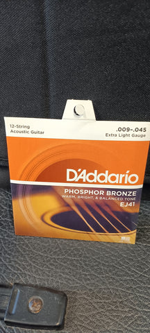 D'Addario EJ41