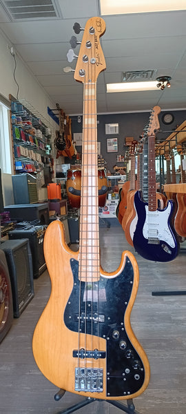 Fender Marcus Miller Signature Jazz Bass used