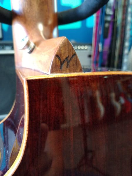 Washburn WCG70SCEG-O Acoustic Guitar used
