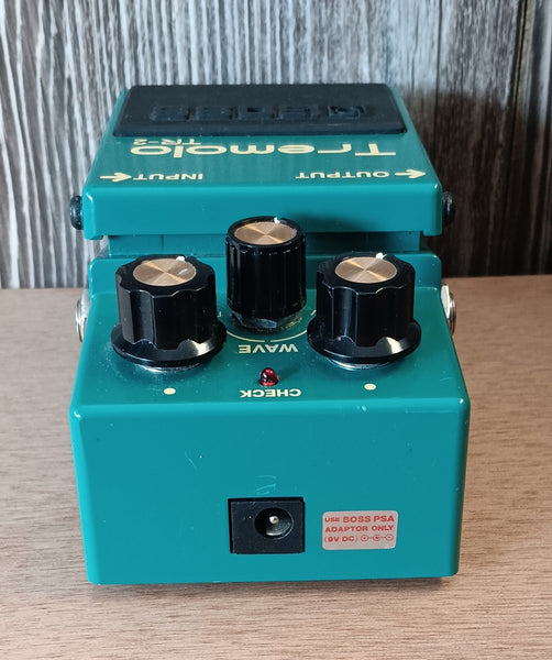 Boss TR-2 Tremolo used