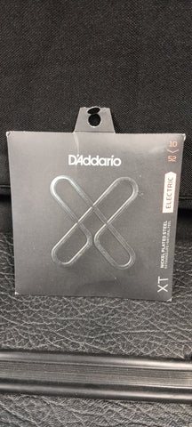 D'Addario XT 1052