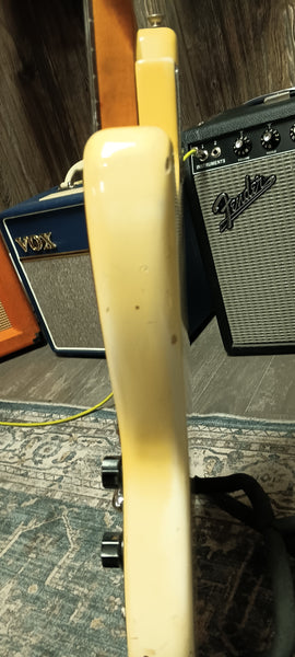 Fender Mustang 1966 - Olympic White used