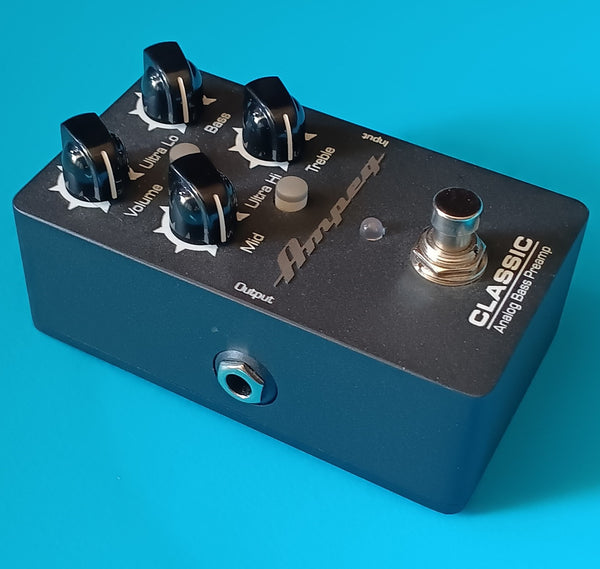 Ampeg Classic Analog Bass Preamp used